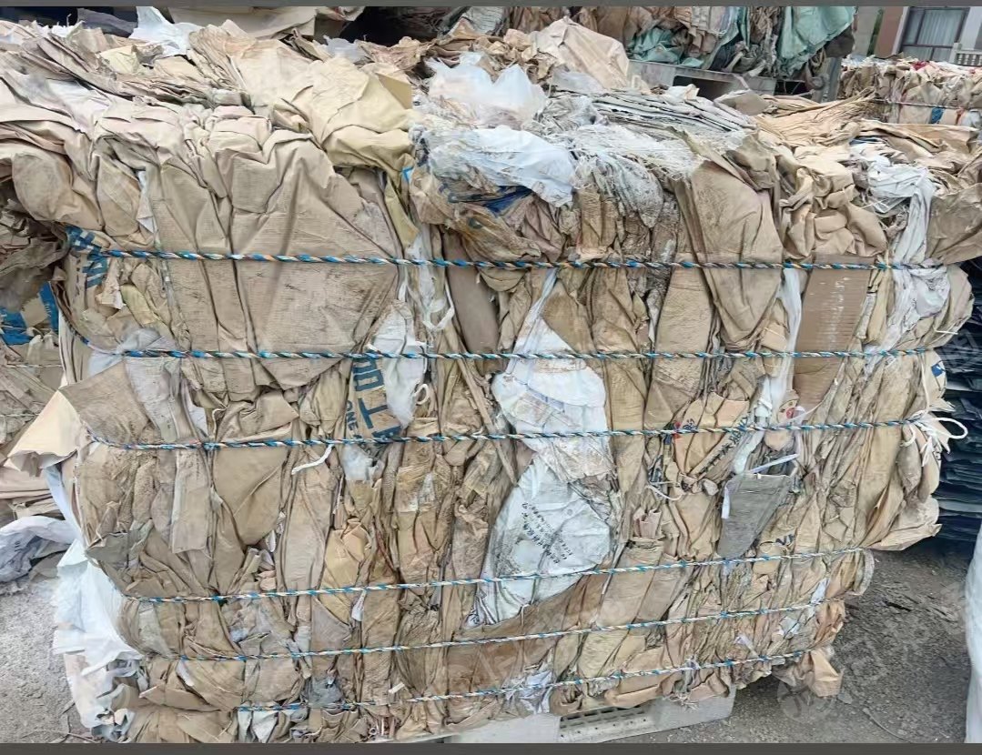 长期出售纸袋跟PVC树脂粉袋