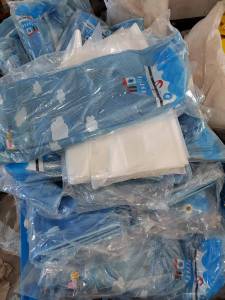 出售PVC浴桶，PVC泳圈，现货4吨左右，当废品出