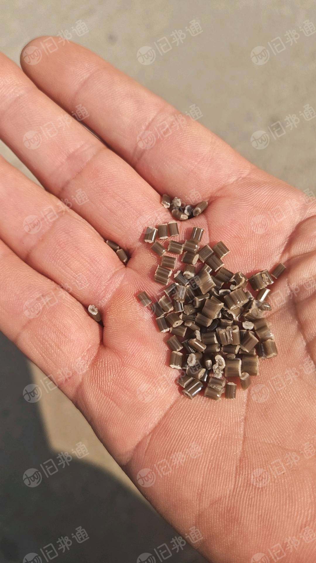 长期大量出售丙纶过滤布再生颗粒,拉丝注塑改性均可,生产透明半透明,黑色丙纶过滤布颗粒