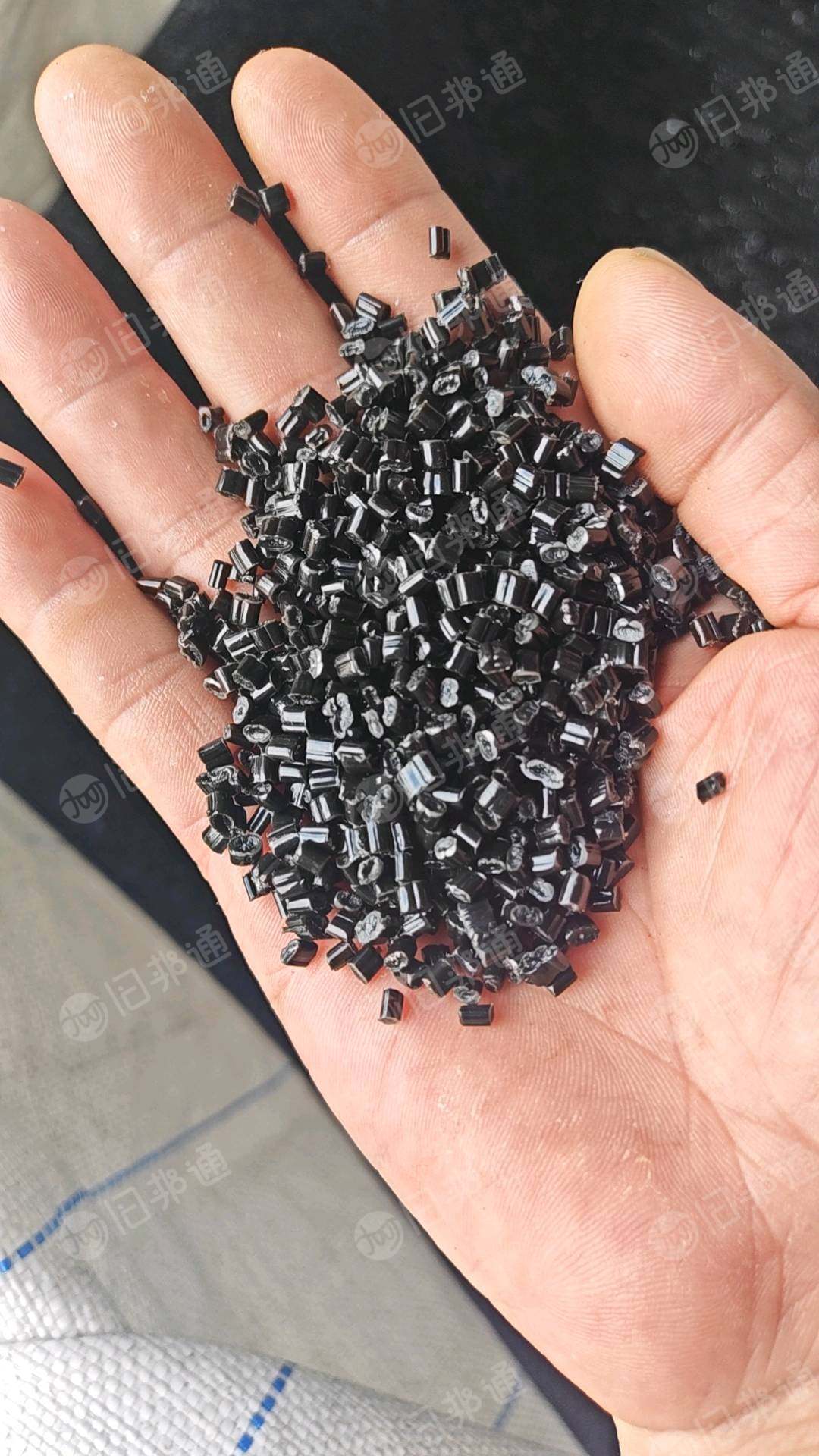 长期大量出售丙纶过滤布再生颗粒，拉丝注塑改性均可，生产透明半透明，黑色丙纶过滤布颗粒