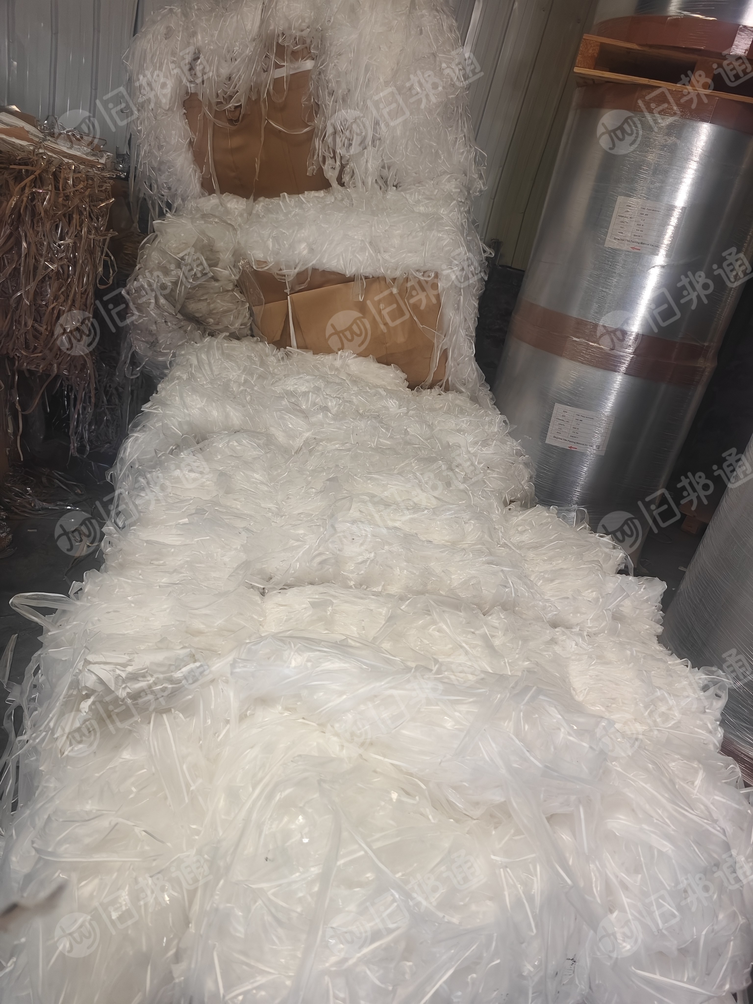 长期出售pe纸塑膜边，纸铝复合边角料