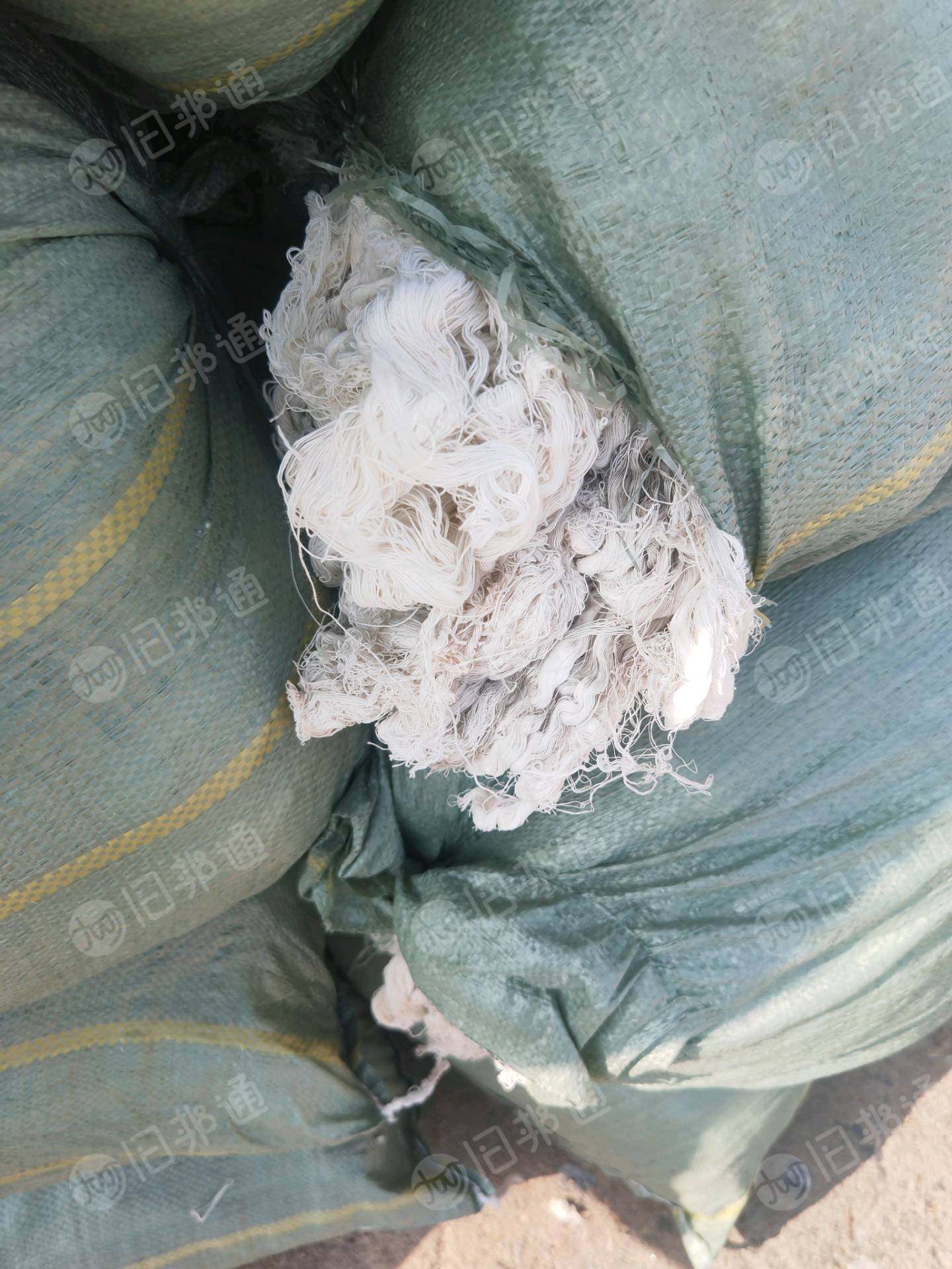 长期出售漂白纯棉废纱水洗纱，环纺气纺下来的，含水15左右，每月60吨