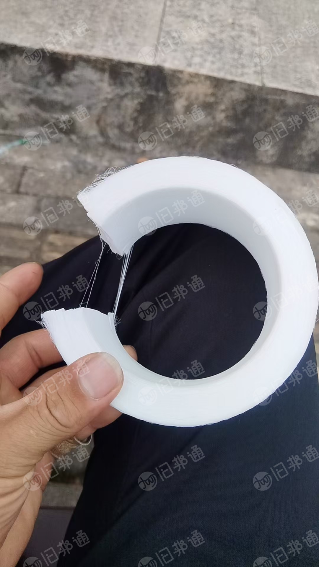 出售干纺割好的氨纶丝，氨纶废丝，氨纶干丝，现货有几吨，货在广东深圳