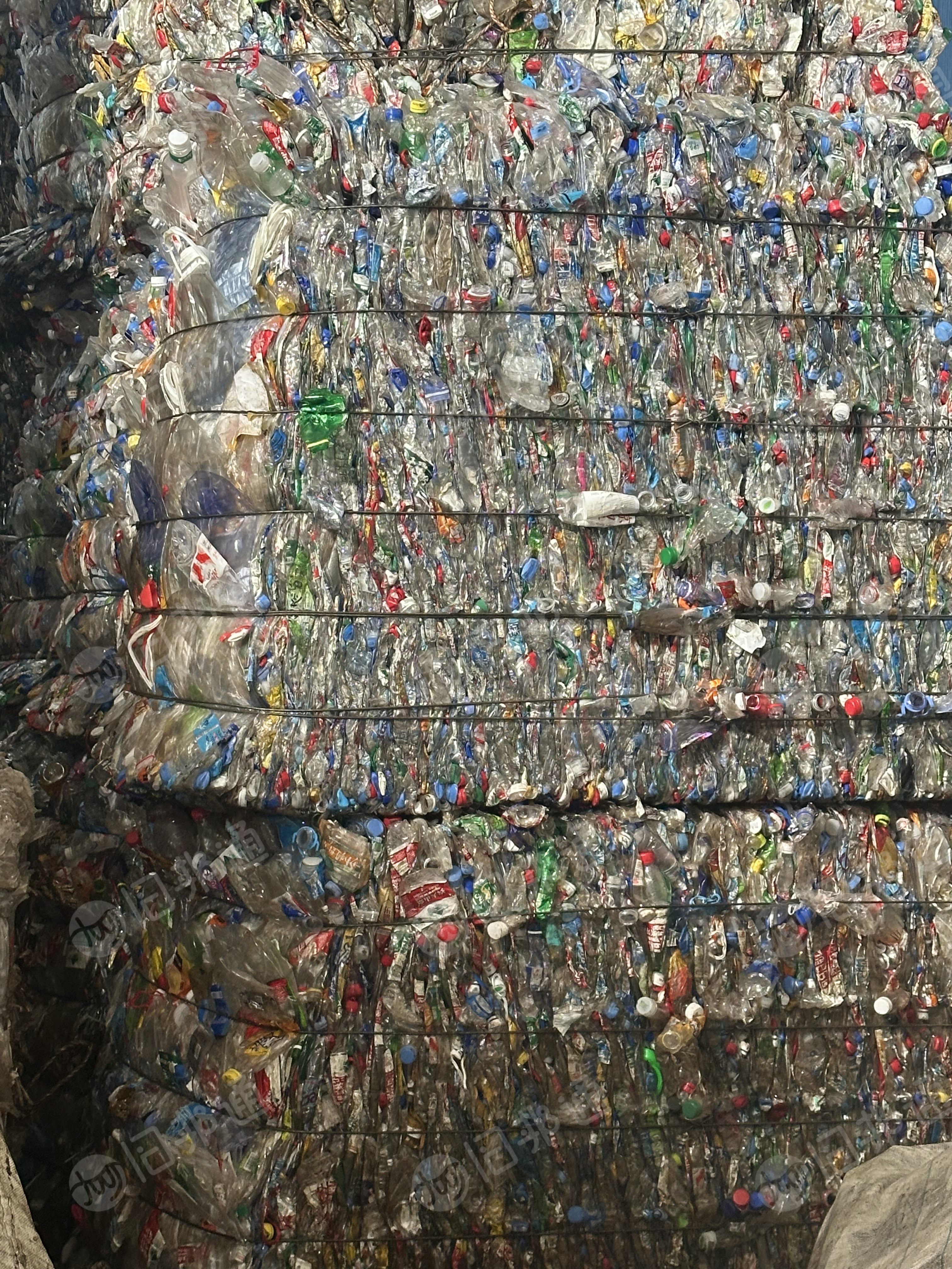 长期大量求购三色砖,二级蓝白净砖,五色瓶砖