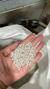 厂家出售高压颗粒，低压颗粒，过120目，吹膜、注塑、拔管可以用