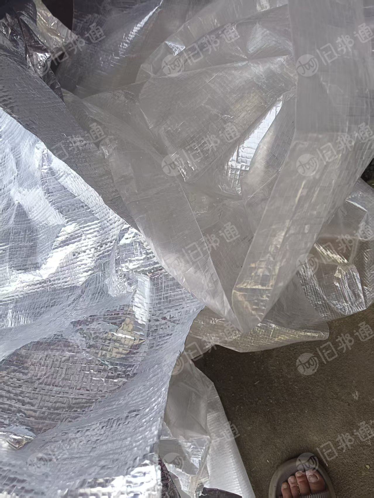 出售PE复合料，低压复合高压编织膜，现货8吨
