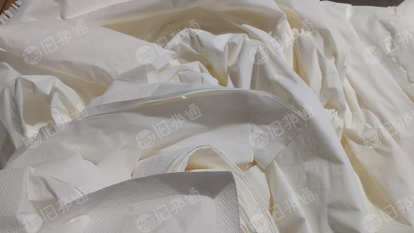长期出售白色木浆卫生纸边料
