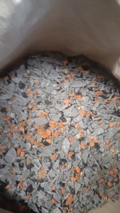 出售ABS电瓶壳破碎料，，防火阻燃，现货40吨