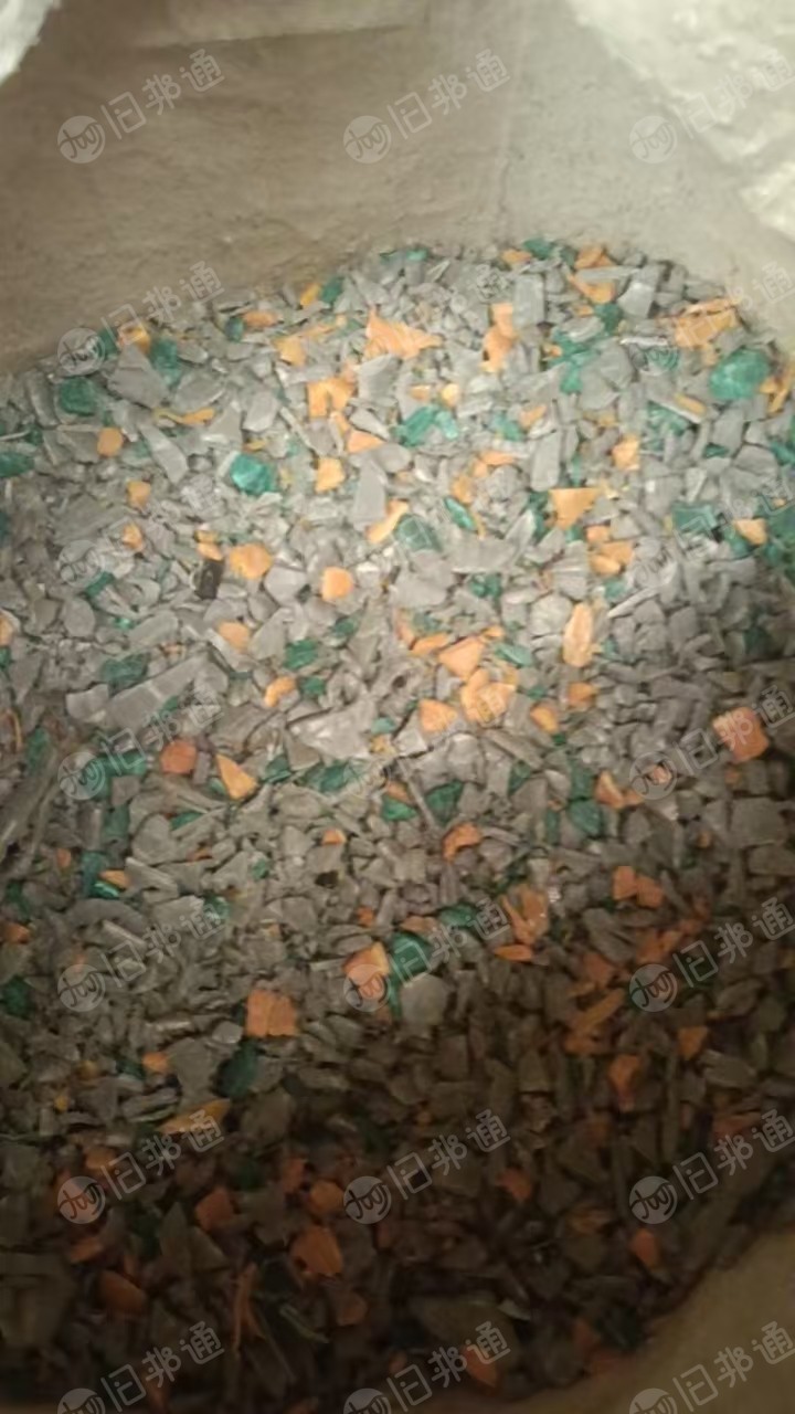 出售ABS电瓶壳破碎料，，防火阻燃，现货40吨