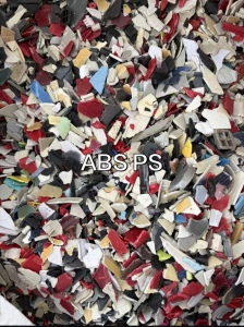 长期出售ABS破碎料跟PS破碎料，都是电话机壳破的，过环保，过静电风选的，现货一百多吨