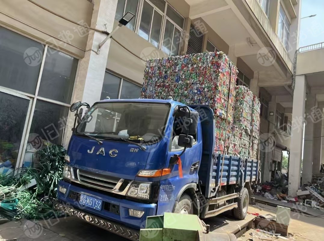 长期出售铝易拉罐压块