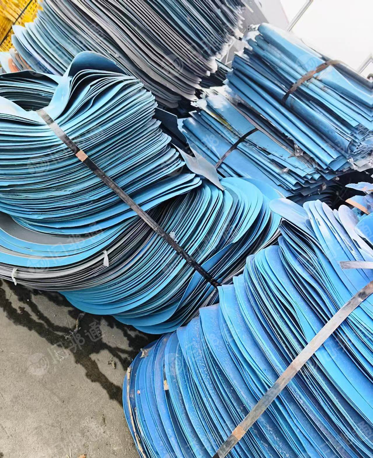 出售PE钢卷皮毛料，柳钢/乐从，月供100吨左右