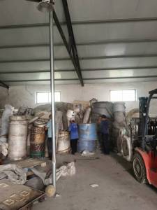 出售无纺布尾料，有PP、PET、复膜、无尘纸，现货20多吨，价格2000+，价格好商量
