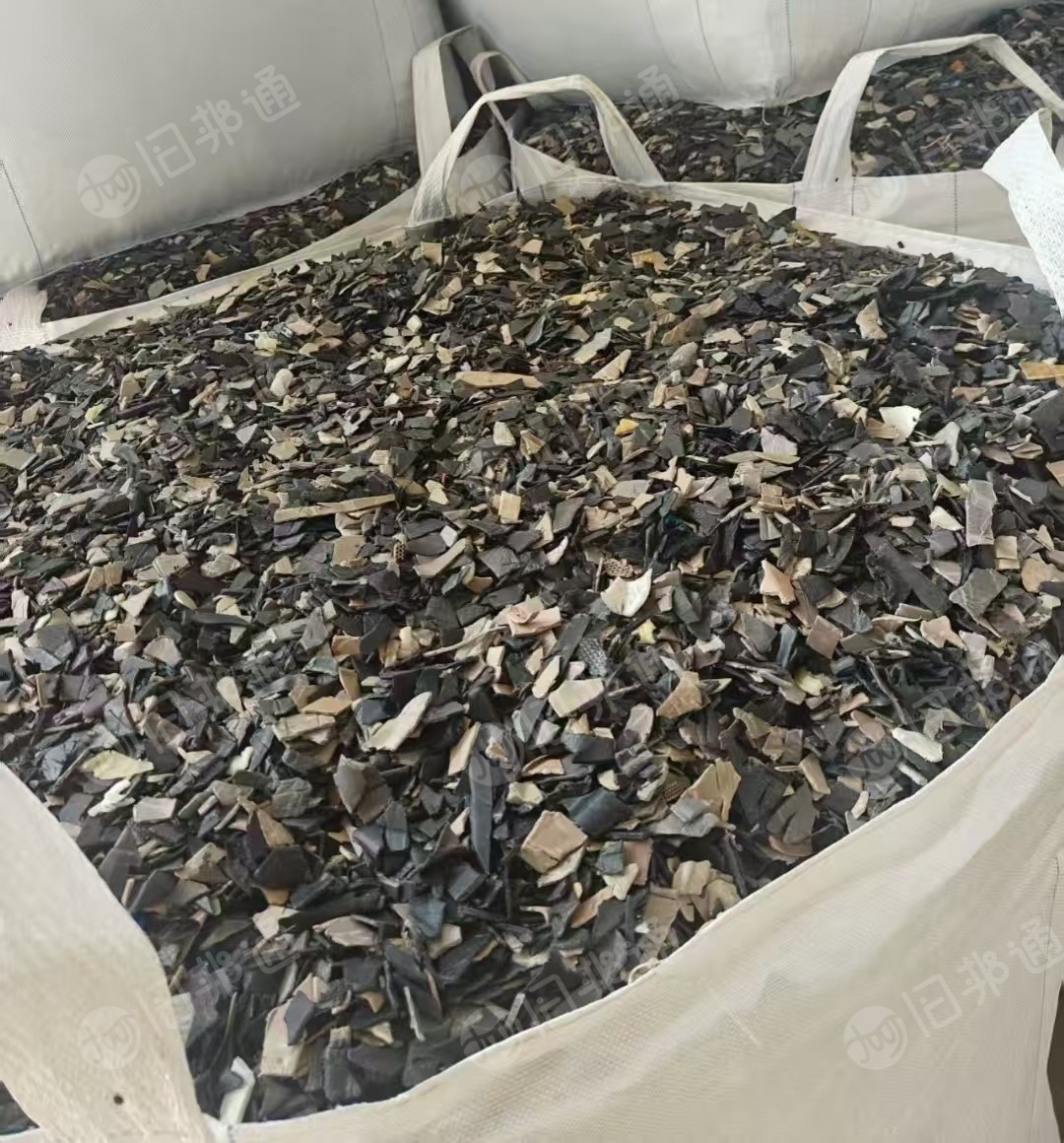 长期出售PP内饰破碎料，保险杠破碎料