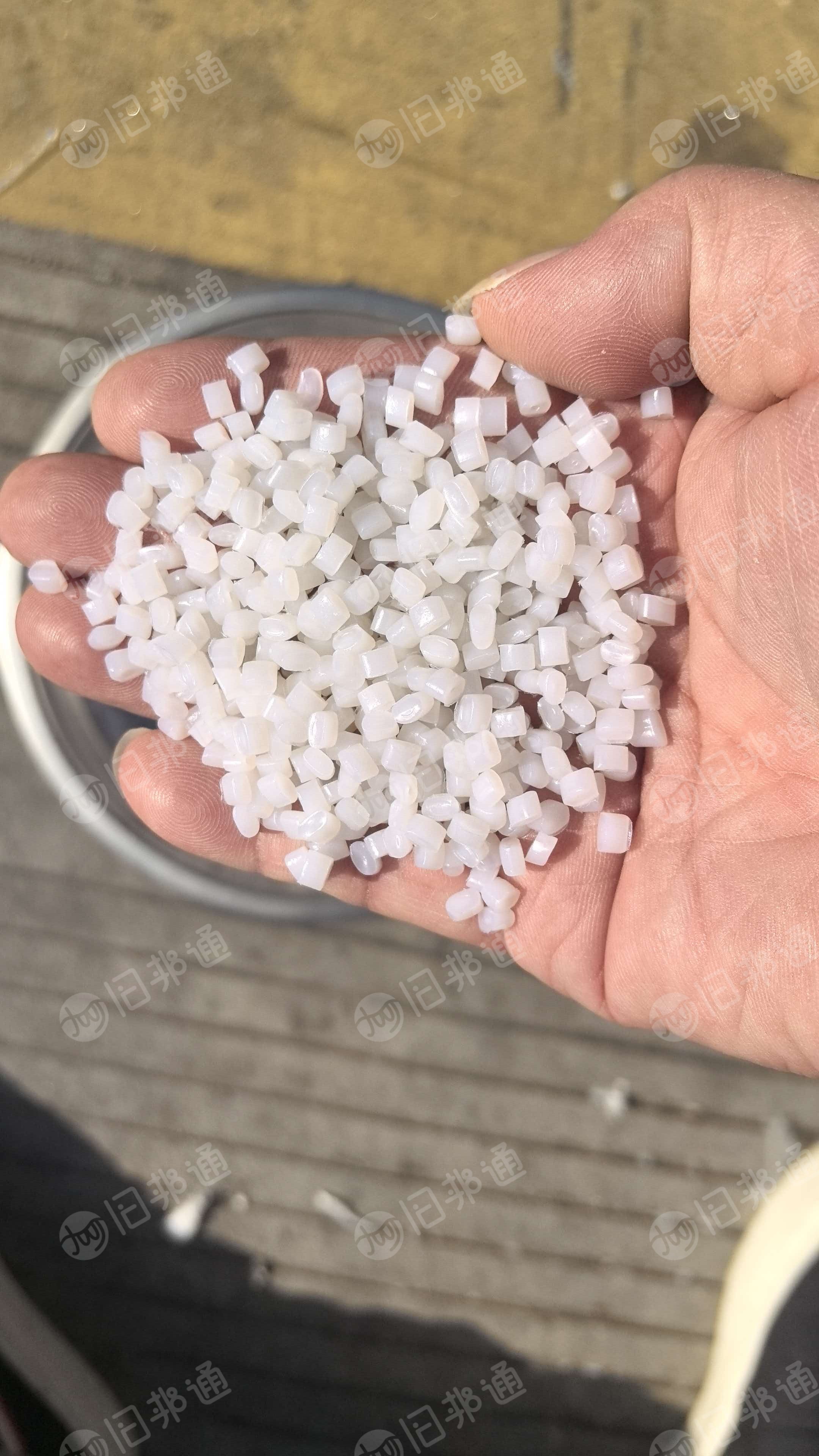 出售纯低压颗粒，过120目、100目的都有，月供200吨