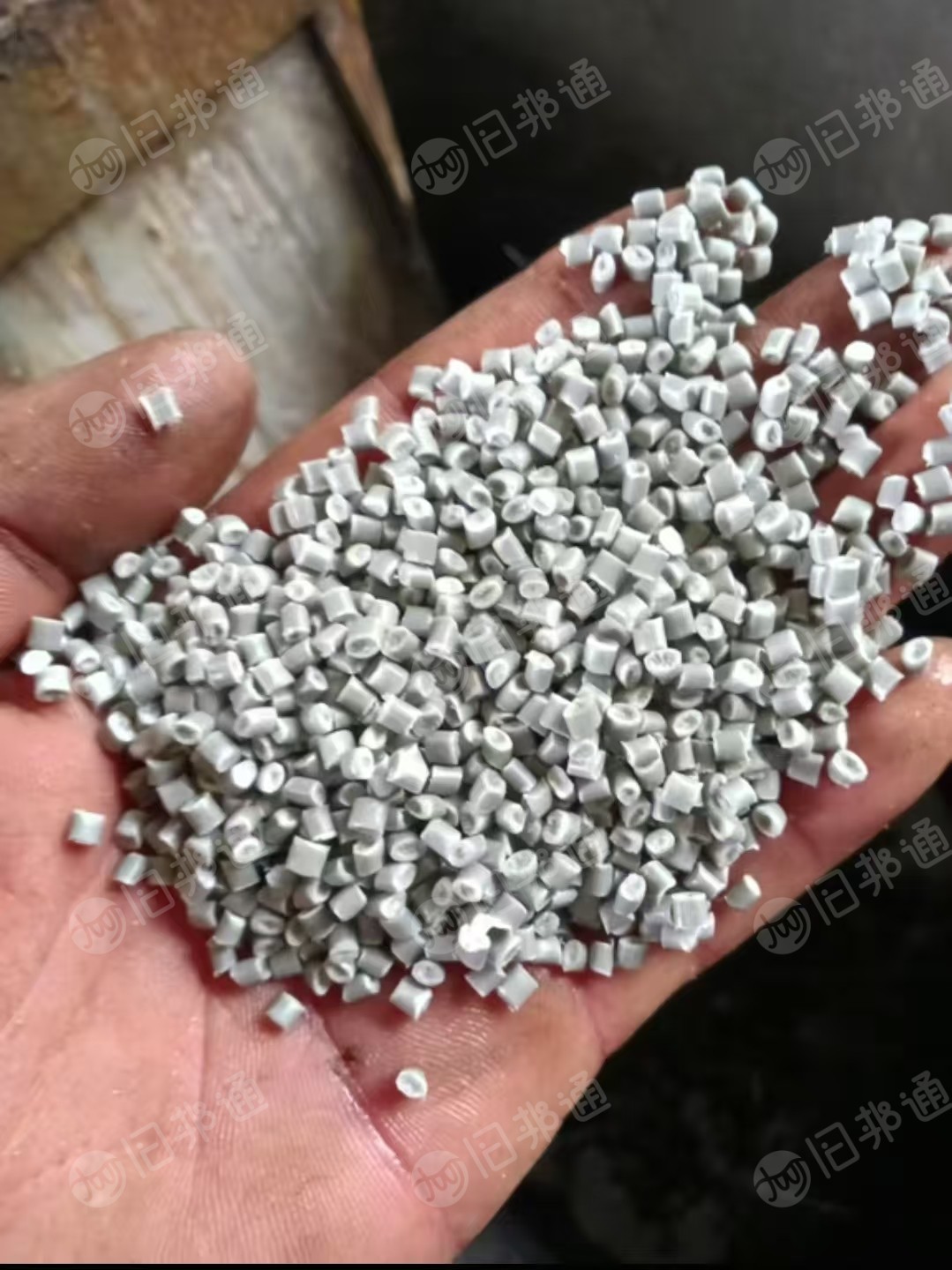 长期出售编织袋颗粒，过80目