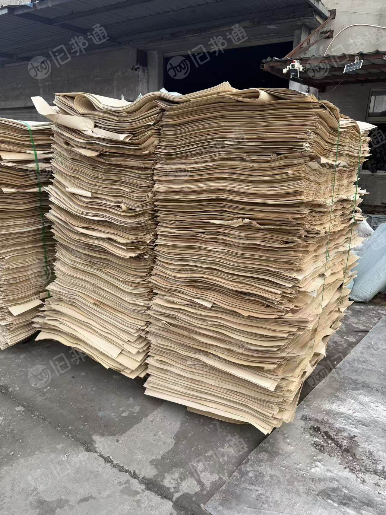 长期出售高温牛皮纸，每个月一二十吨