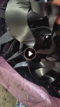 牛皮边角料，皮胚，成品等，长期出售