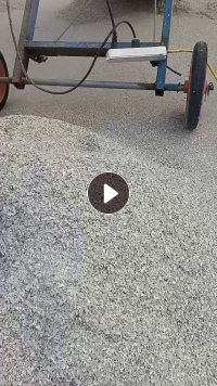 中性PVC壁纸破碎料长期出售