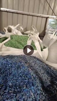 绿色垃圾桶破碎料30多吨，低压注塑破碎料6吨，长期出售