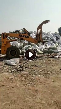 服装厂碎布，黑料，长期大量出售