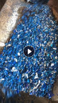 蓝桶破碎料，清洗甩干直接上机造粒，现货20多吨出售