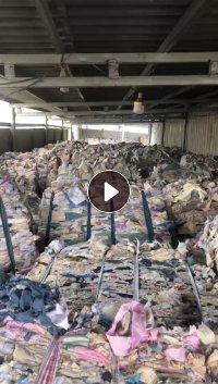 涤纶开花料，白色，花色涤纶废布料，开花用，大量回收