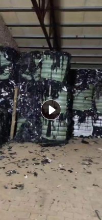 黑色布块，黑色布条，黑色牛仔碎布，服装下脚料，大量出售