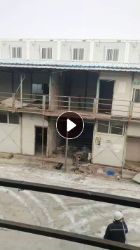 回收废钢铁,废铜,承接活动房,厂房等一切拆迁