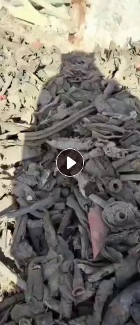 大量出售干净的杂橡胶破碎料，炼油用