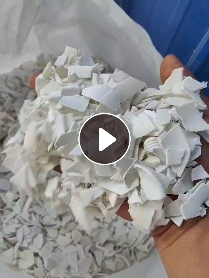 出售白色HDPE胶桶破碎料，月供300-400吨