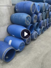 带盖带卡口完好160L的蓝桶出售， 月供100多个，另有30个小蓝桶免费赠送