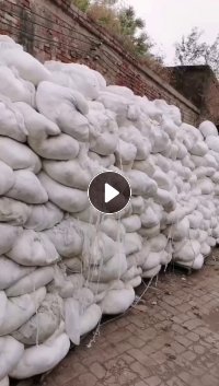 出售纯涤小辫丝20吨，含20左右的水