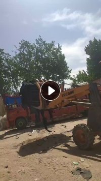 出售废旧汽车地毯，月供100多吨，现货有两挂车