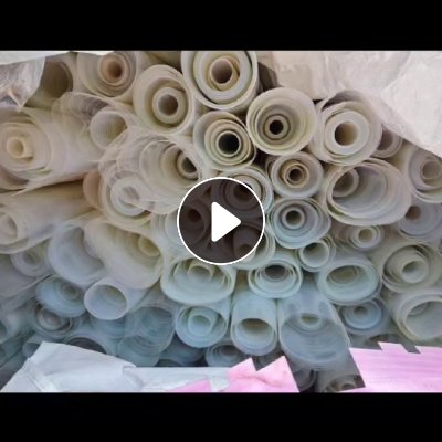 大量收各种颜色PET膜，有胶无胶，卷筒压包都可以