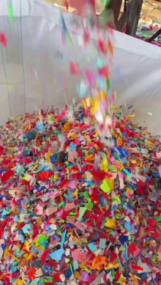 常年出售PP花丙破碎料，全漂，月供几百吨，也可定制