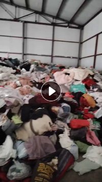 出售旧衣服统货，箱子货，约15吨左右，河北唐山