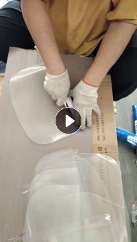 出售PET隔离面罩边角料，现货3吨多，长期有货