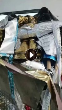 长期出售PET烫金膜废料，都是卷筒的，月供20来吨。