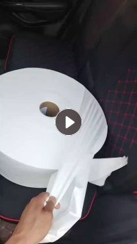 出售175/25熔喷布，2吨，货在慈周寨枣科仓库，箱装，