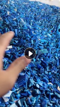 长期出售PE大小蓝桶破碎料