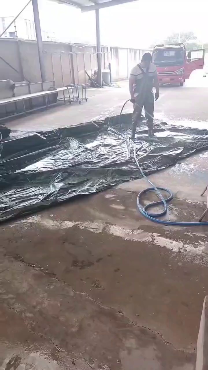 出售软质PVC防水布废料，清洗晾干，现货40吨