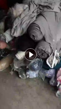 出售库存处理布，有针织布化纤布，有绒布，现货有四五吨左右，按照通货出