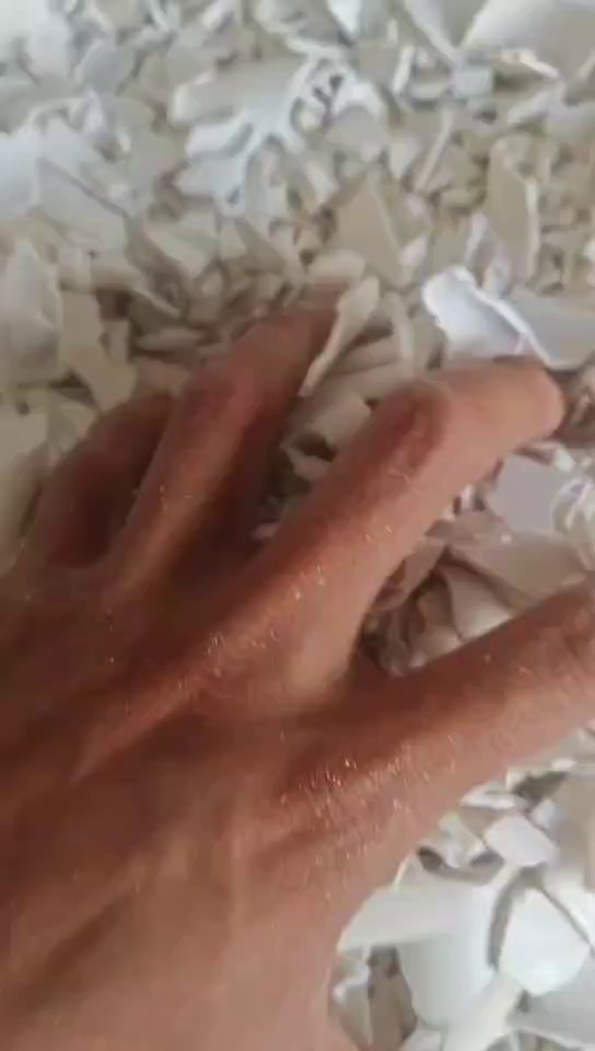 出售PVC扣板破碎料，大小管破碎料