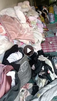 长期出售旧衣服统货，月供十来吨，在福建漳州  