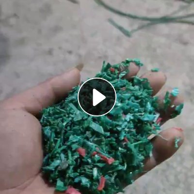 出售pet打包带破碎料，水洗烘干