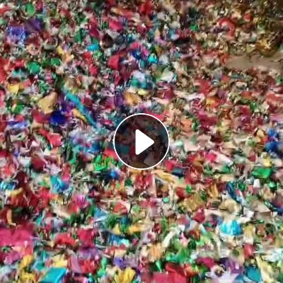 求购彩印厂pet烫金膜，要求颜色鲜艳薄的，年需100吨左右