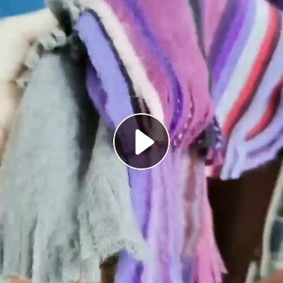 出售库存围巾，现货十六万条，成份混纺面料，含羊毛，羊绒，真丝，莫代尔