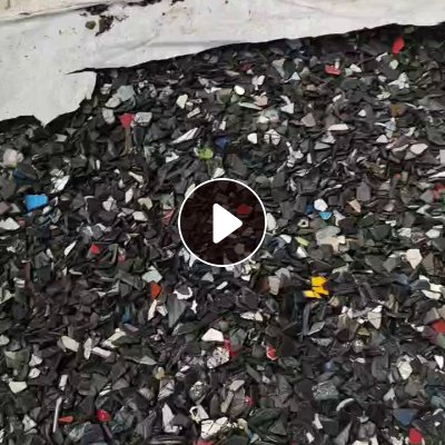 出售保险杠破碎料，汽车内饰破碎料，长期大量供货