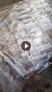 出售PET清洗料，现货35吨，上面带模具上的奶油